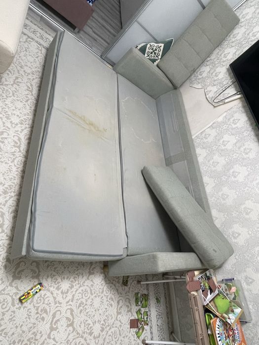 Продам диван книжка 220 с