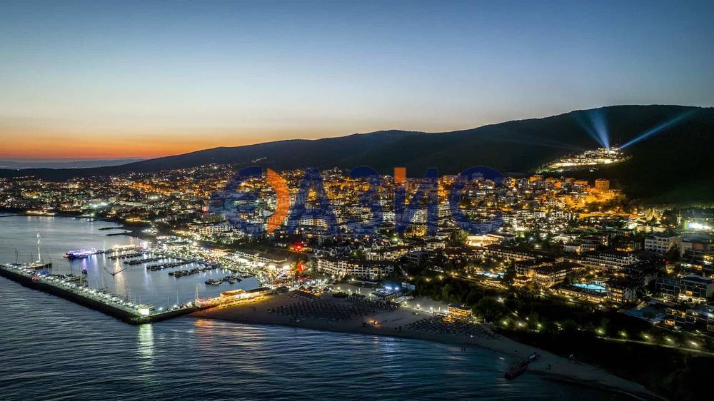 Апартамент с 3 спални с гледка море в новия луксозен комплекс „Canela“