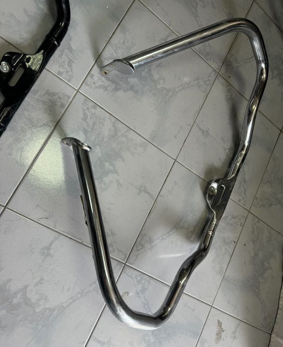 OEM оригинален Ролбар / crash bar за Harley Davidson Softail