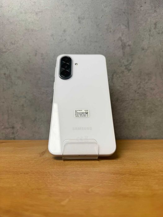 ZAP AMANET Gara de Nord - Samsung Galaxy A37 5G - 256GB - White - 100% baterie