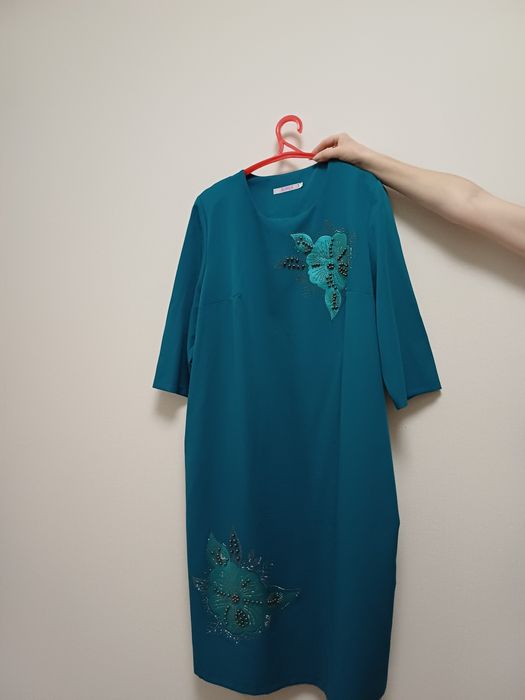 Продам  платье..