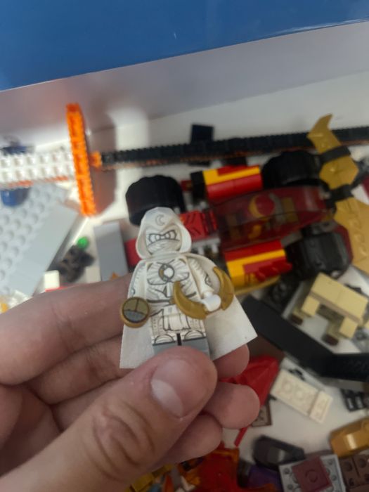 Лего лунный рыцарь продаю
