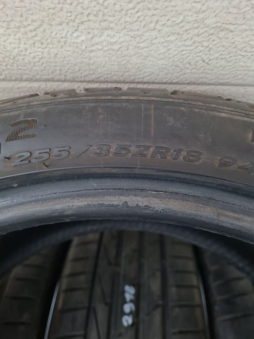 Летни гуми 4 броя Спорт П. HONAKOOK Ventus S1 Evo2 255 35 R18 225 40 R18 дот 2618