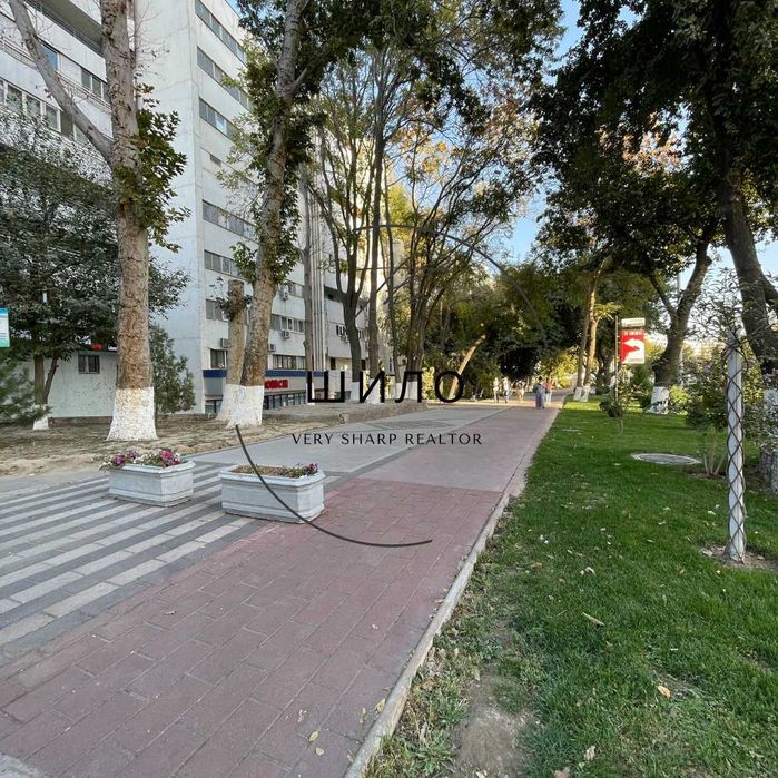 Выгодно 2х Ком на 2-ом этаже возле Алайского рынка(5 Мин)