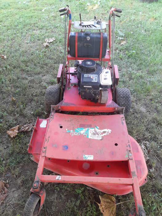 Masina tuns iarba Gravely pro 40