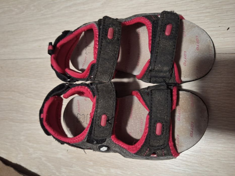 Sandale lotto marimea 26