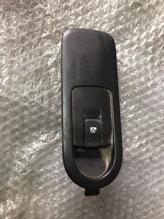 buton comanda geam dreapta fata renault laguna 3