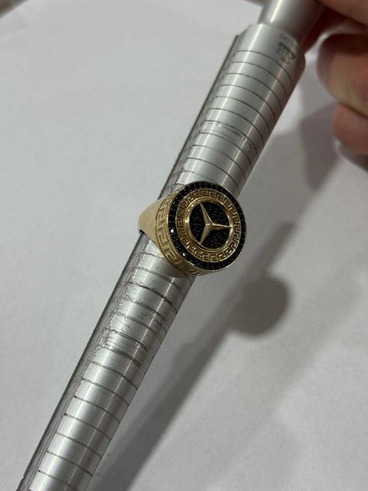 Продавам Златен Мъжки Пръстен 14к