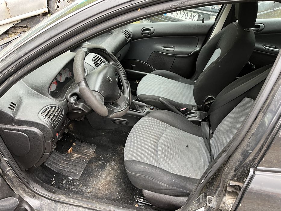 Peugeot 1.6 hdi 206