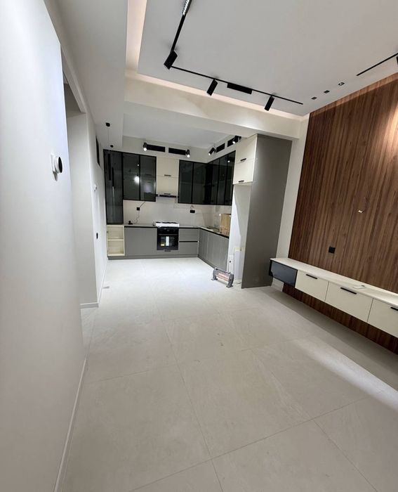 Продается 2х ком квартира, ЖК Аския Сити, ор-р: парк Бабура, 63м²