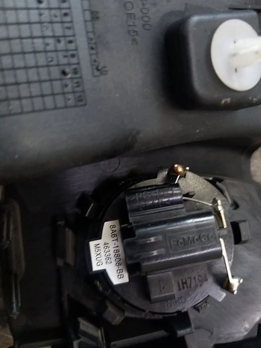 Boxa tweeter stanga fata ford focus 3 8a6t18808bb