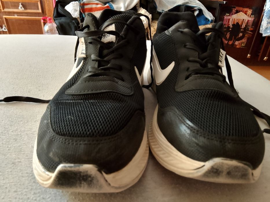 Продавам маратонки nike