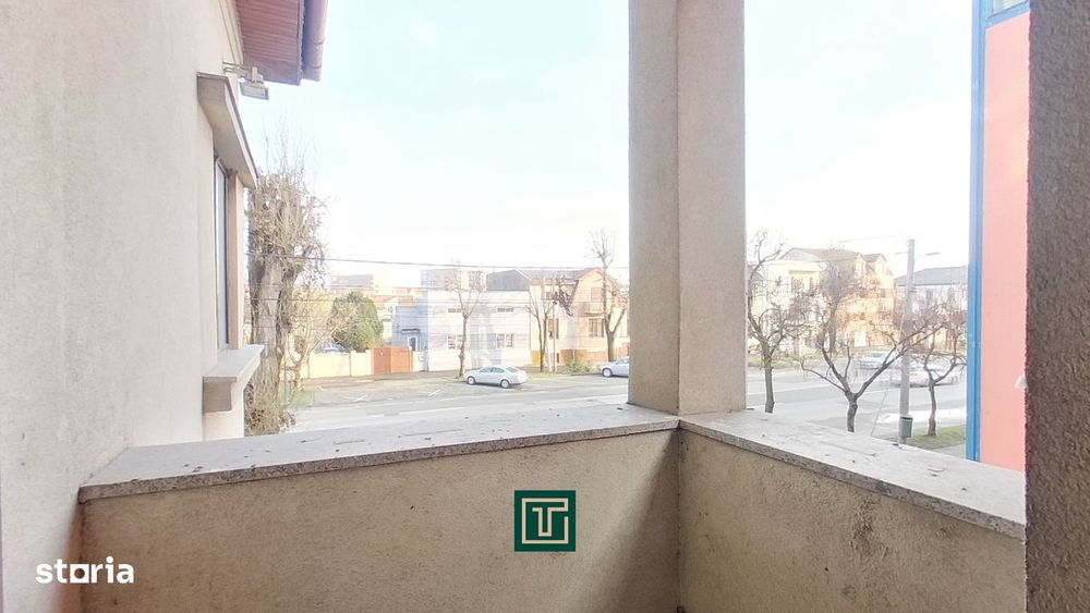 Clădire emblematică  cu 13 cam pe Victoriei ideal locuit/clinică/sediu