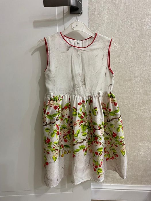 Платья детские……..