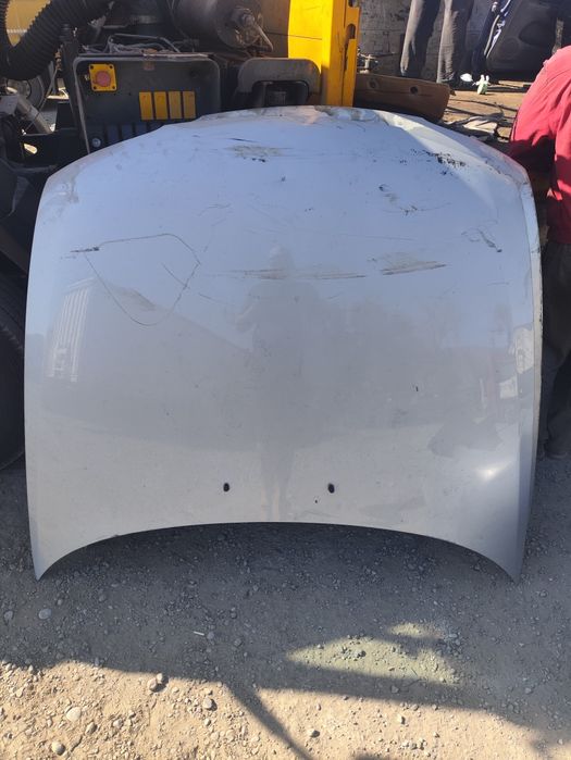 Капот на мазду 626 кронус