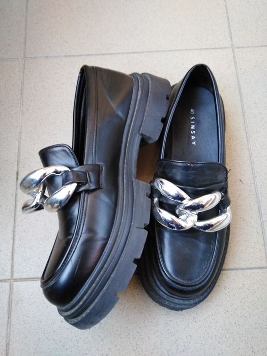 Модерни обувки за всекидневието!