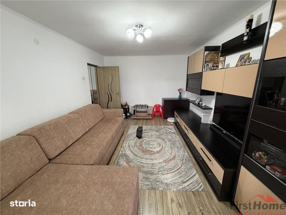 Apartament 2 camere, hol patrat, logie + balcon, mobilat si utilat — fotografia 3