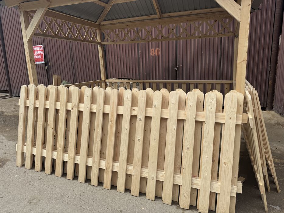 Штакетник деревянный