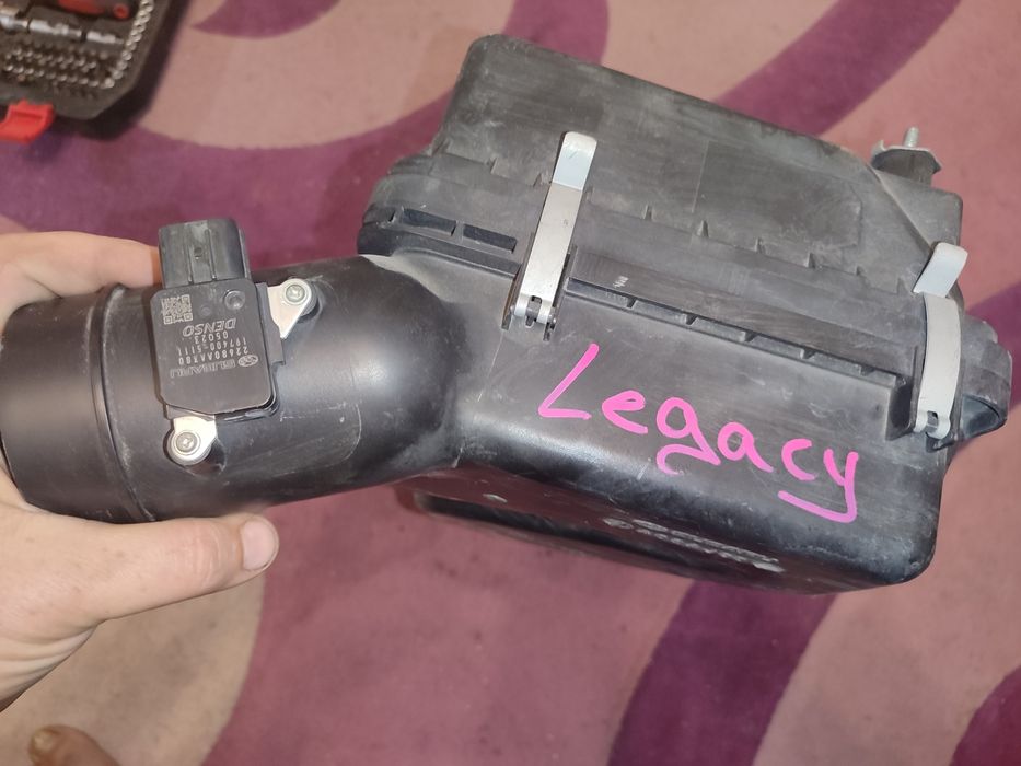 Субару Легаси. Аутбэк. Корпус воздушного фильтра. Оригинал. Япония.