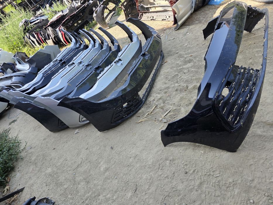 VW GOLF  8  2020 предна броня