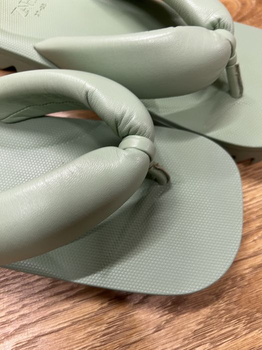 Чехли дамски