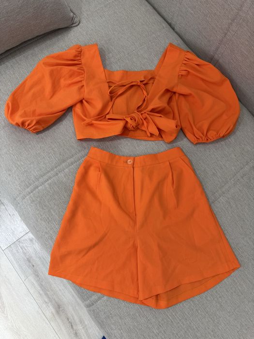 Костюм яркий топ, шорты, размер XS-S