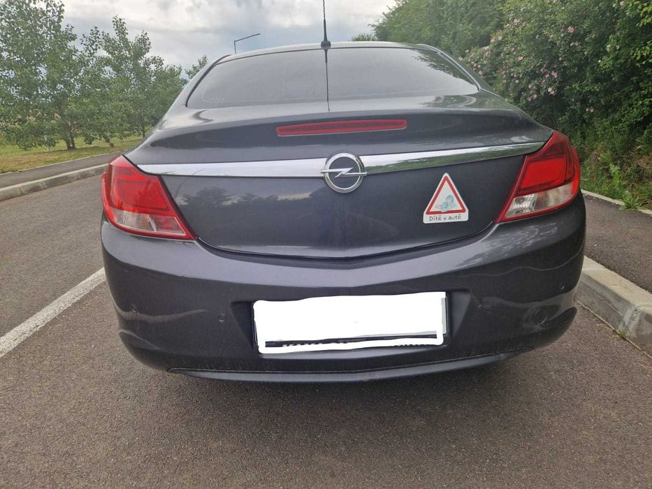 Proprietar vand Opel Insignia 1.8, 2009, Benzina. Stare excelenta!