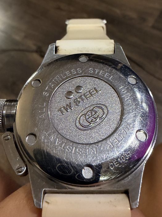 Ceas TW STEEL  ceo canteen day ceramic
