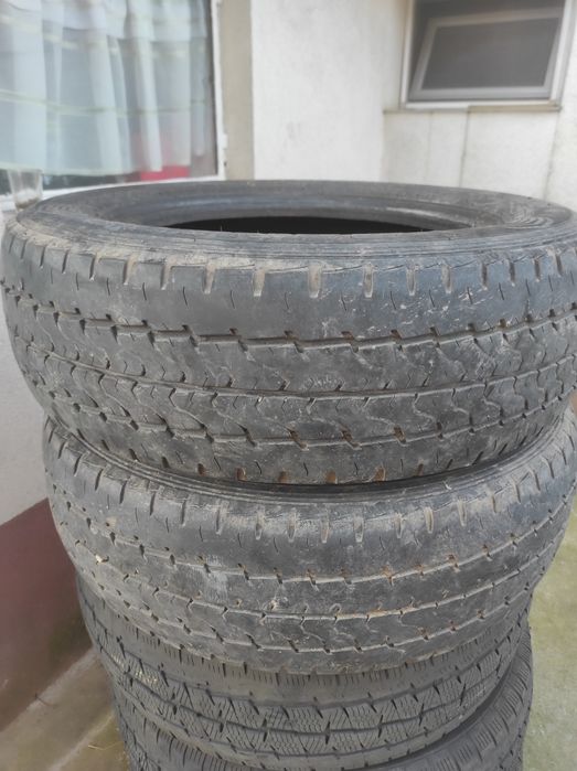 2 Anvelope vara  Dunlop 205 65 R 16 C