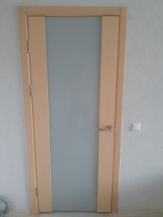 Продам межкомнатные двери.