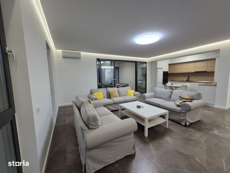 Penthouse  Zona Centrala, Bloc Nou, Prima Inchiriere