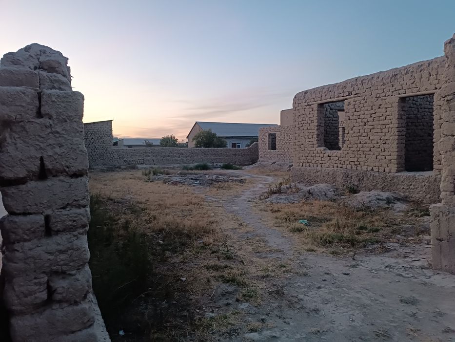 barcha hujjatlari joyida