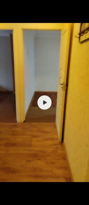Сдам квартиру двухкомнатную.