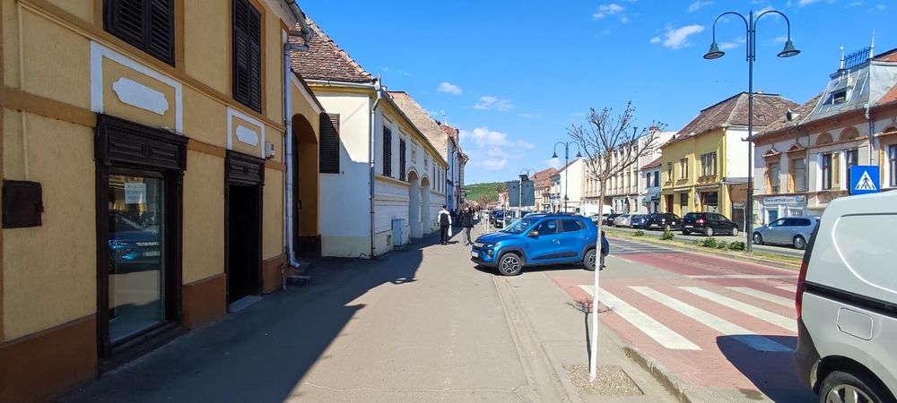 Spatiu comercial