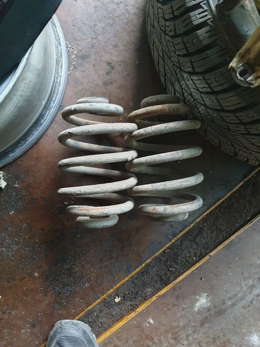 Продам запчасти на бмв е36