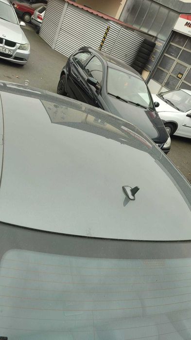 Mercedes-Benz E 280 Avantgarde – fără accidente, bine întreținut