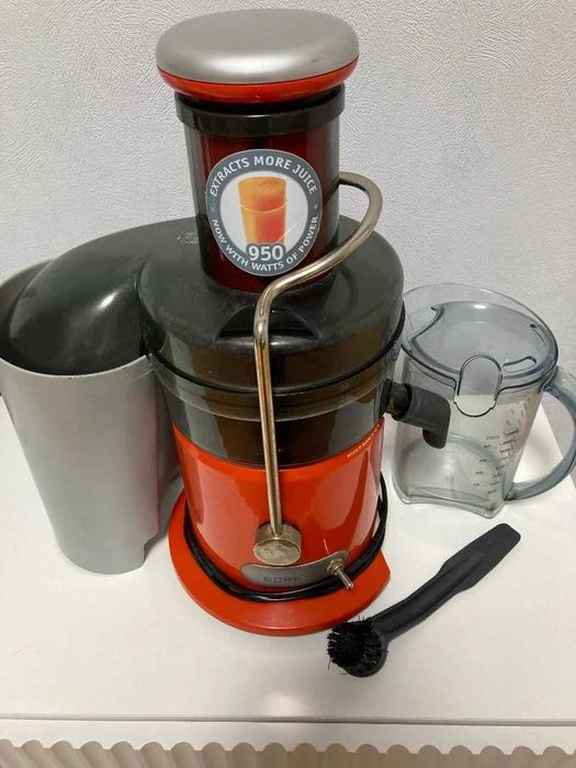 Соковыжималка Bork JU CUP 21095 OR