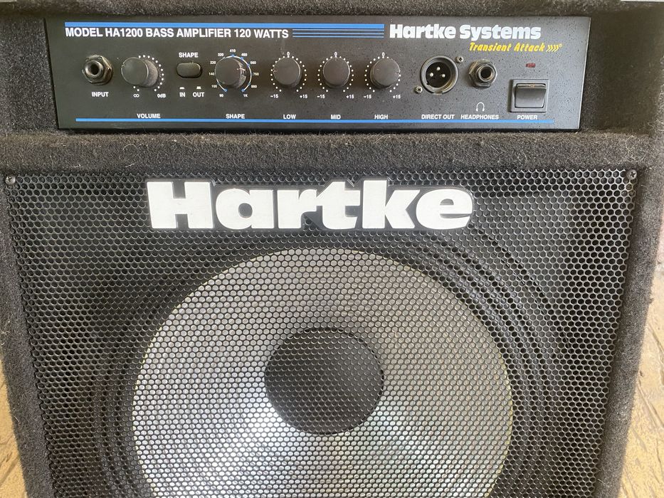 Hartke HA 1200.