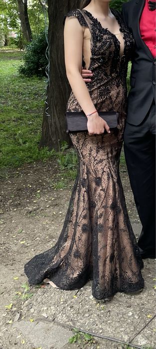 Бална рокля официална