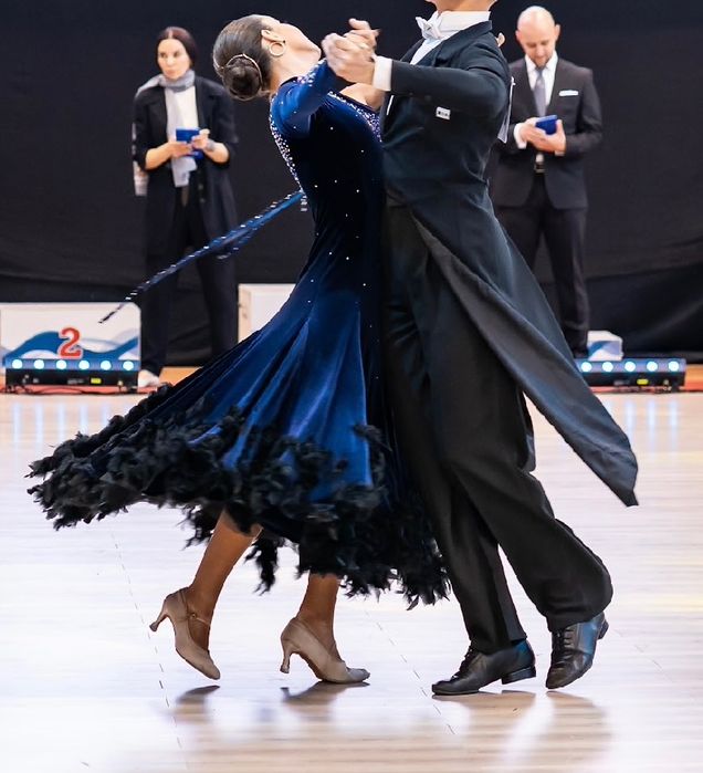 Рокля за стандарт, спортни танци, танго, валс