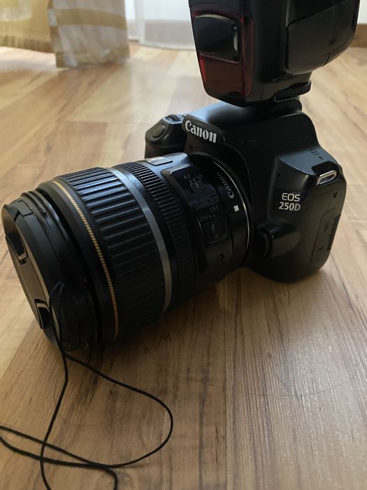 Фотоаппарат canon eos 250d