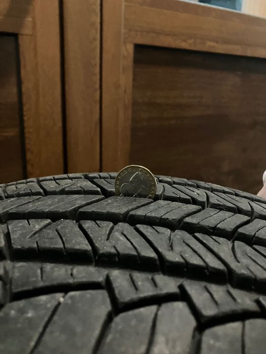 Всесезонни гуми 235/65/17