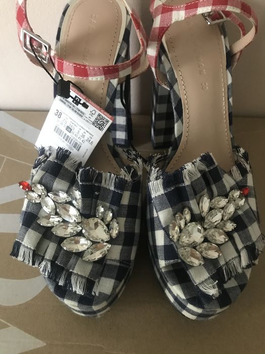 НОВО! Zara - обувки