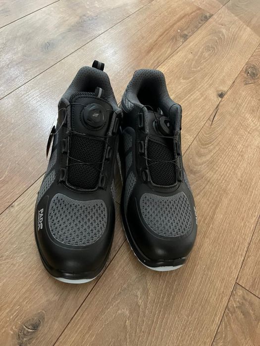 Спецботинка  новый