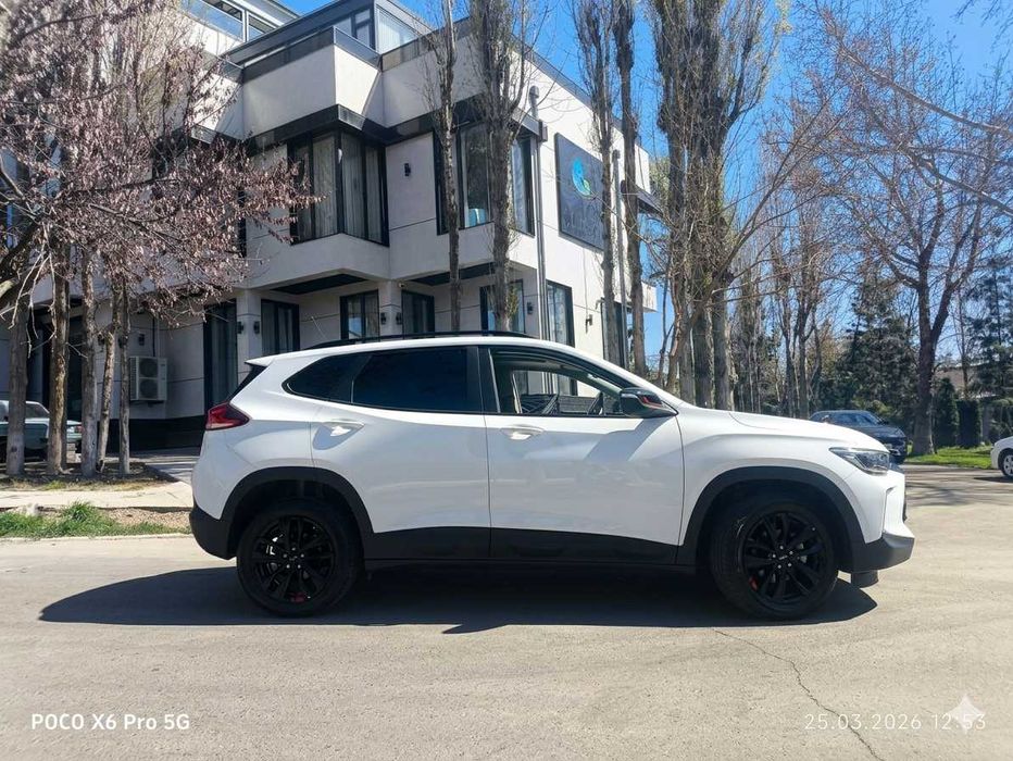 Chevrolet Tracker Red Line 2021