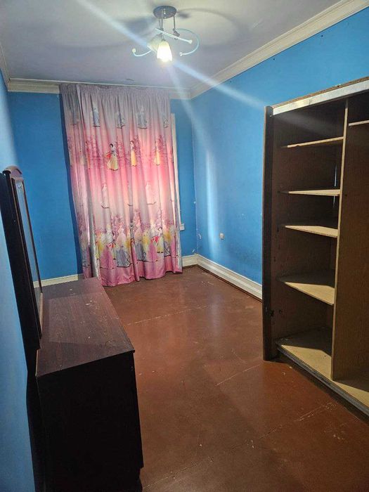 4-х комнатная квартира на Юнусабаде