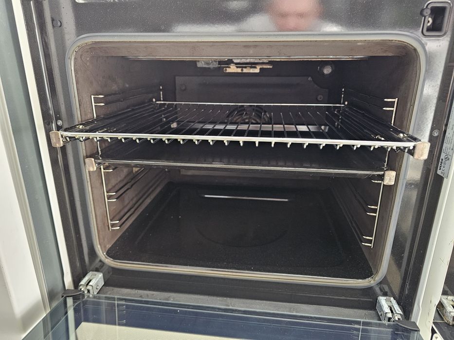 Печки с индукционни котлони Voss Electrolux 74L