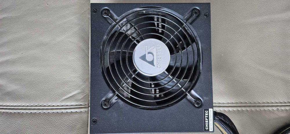 Sursa PC Chieftec A80 750W