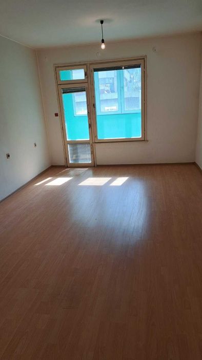 Продава се Двустаен апартамент в Бургас, Изгрев - 66 кв.м за 1738 €/кв.м - Снимка #1