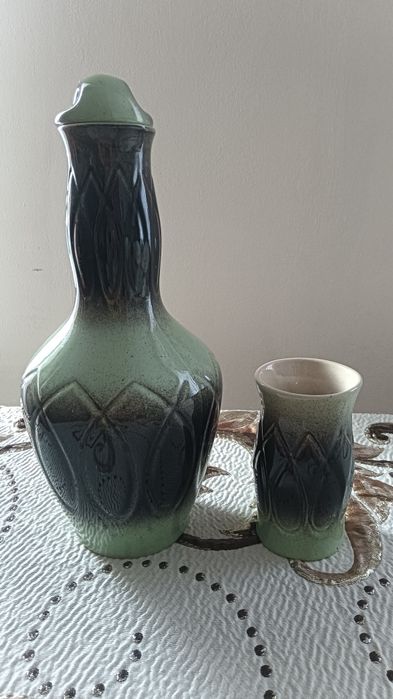 Продам керамические графин и стакан СССР.